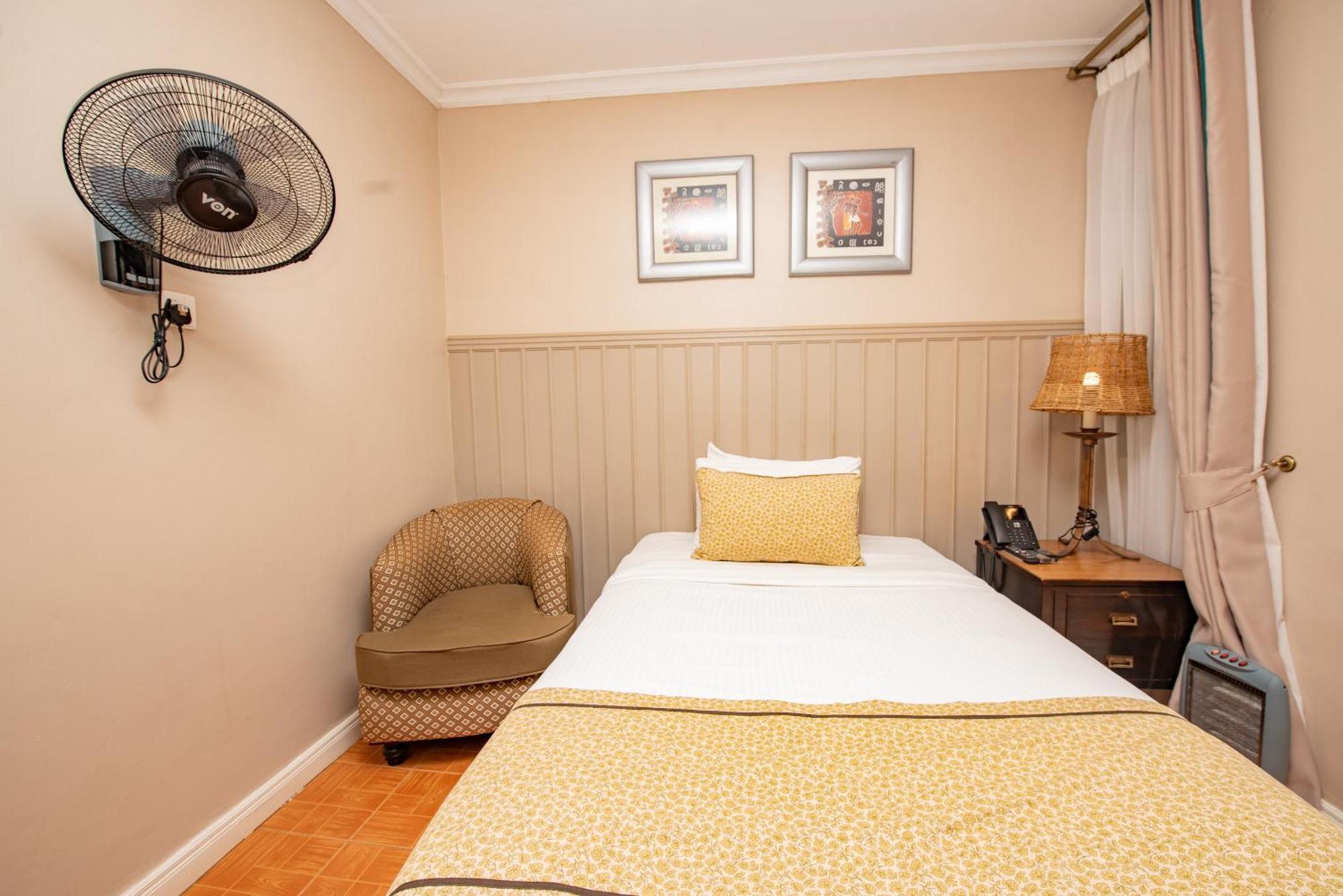 Hotel Cozy Stead à Nairobi Extérieur photo