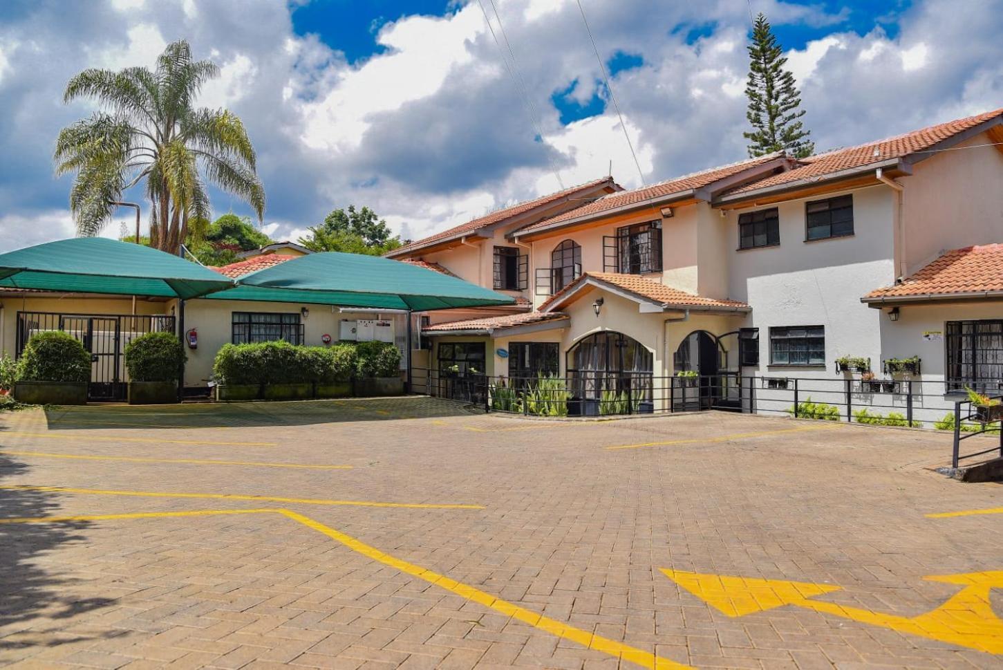 Hotel Cozy Stead à Nairobi Extérieur photo